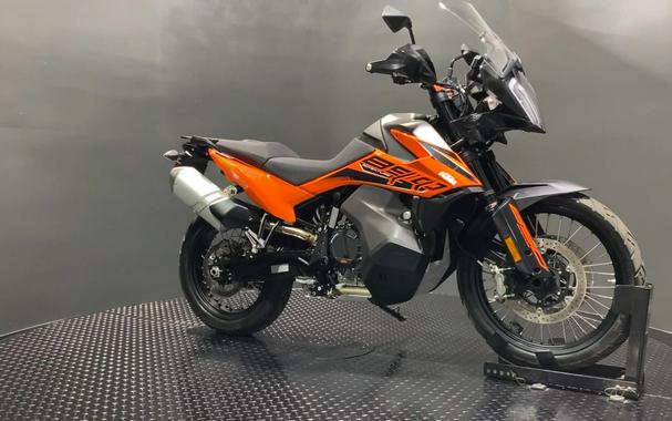 2022 KTM 890 Adventure