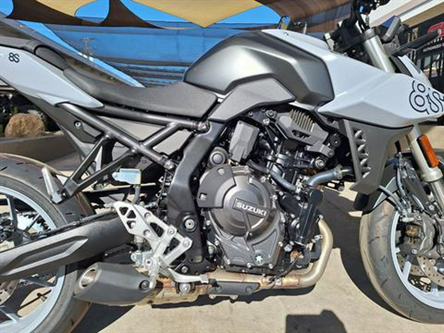 2024 Suzuki GSX-8S