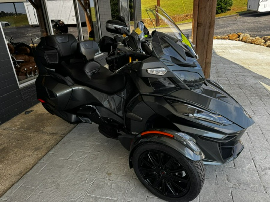 2018 Can-Am Spyder RT Base