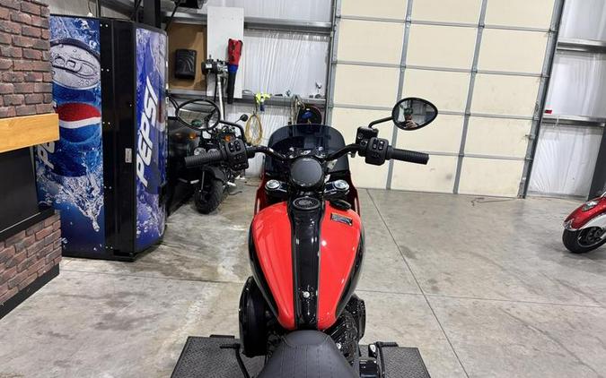 2026 Indian Motorcycle® Sport Chief Indy Red