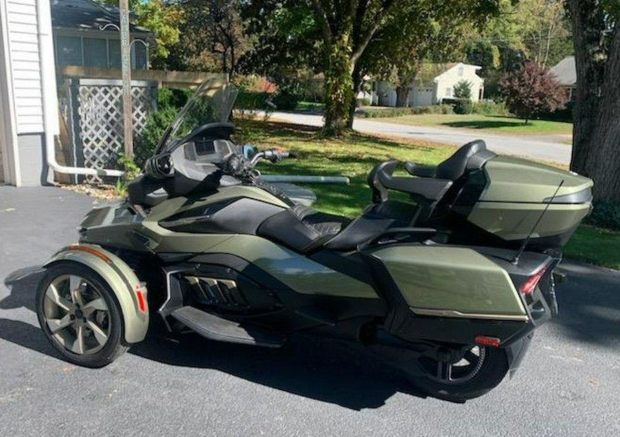 2021 Can-Am Spyder RT Sea To Sky