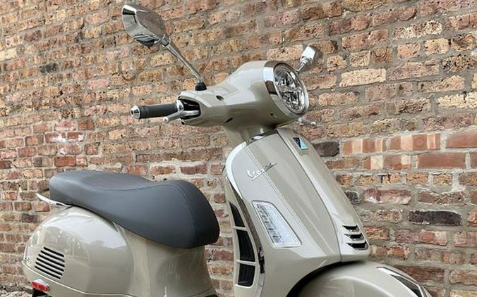 2023 Vespa GTS 300