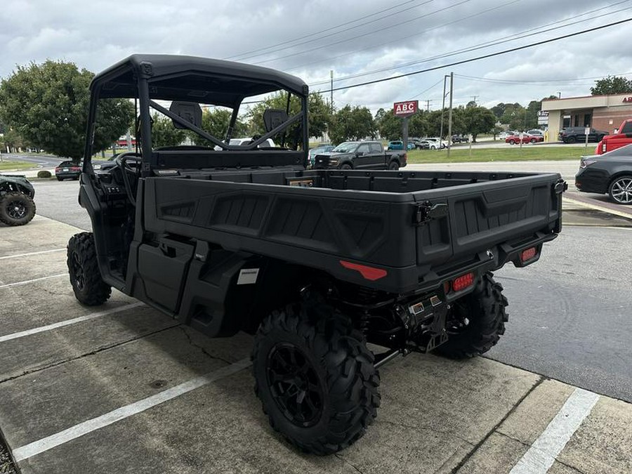 2025 Can-Am® Defender PRO XT HD10