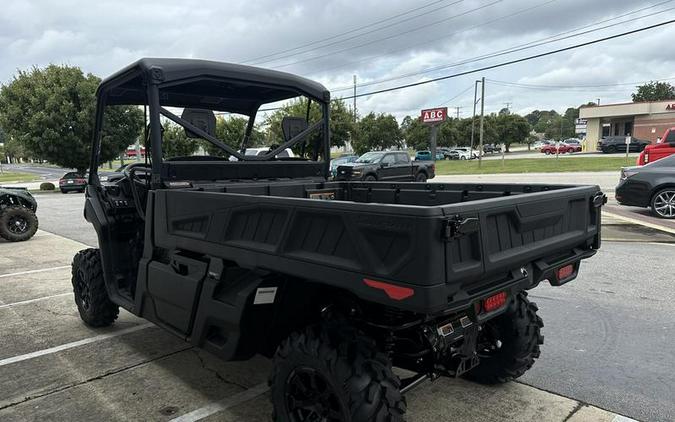 2025 Can-Am® Defender PRO XT HD10