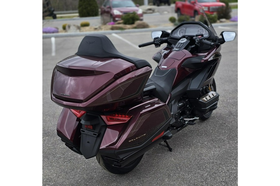 2025 GOLDWING TOUR DCT 50th Anniversary - Honda