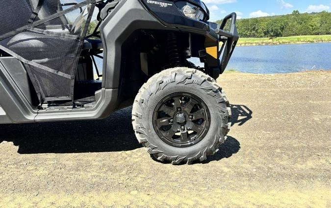 2026 Can-Am® Defender PRO XT HD10