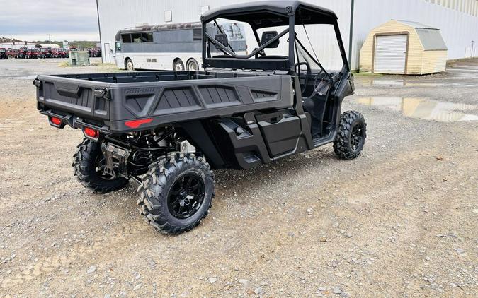 2026 Can-Am® Defender PRO XT HD10