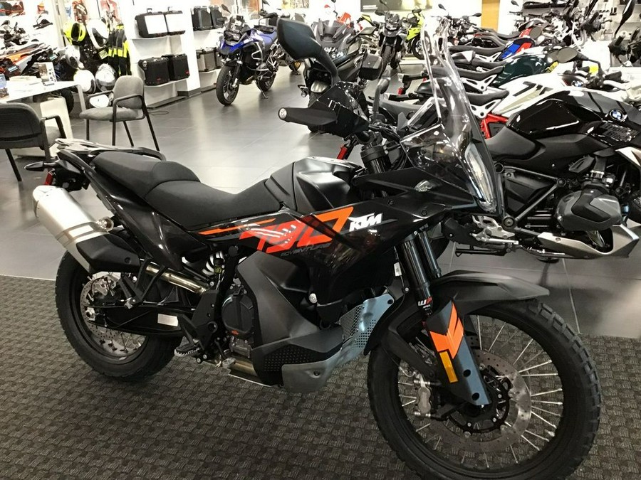 2024 KTM 790 Adventure