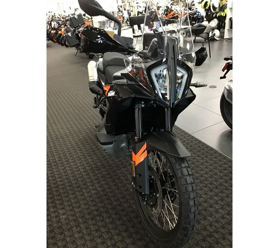 2024 KTM 790 Adventure