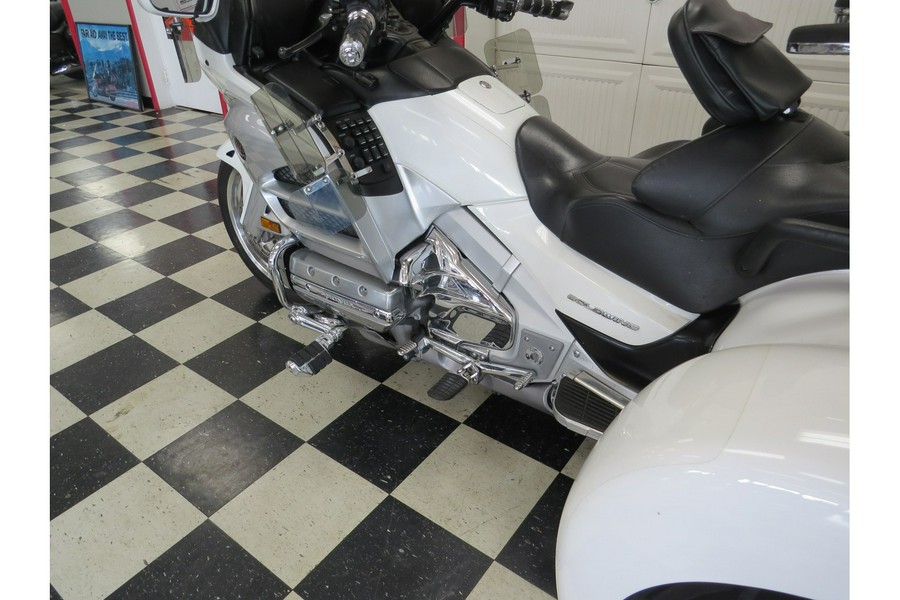 2012 Honda GOLD WING PREM AUDIO