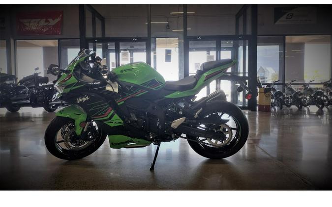 2024 Kawasaki Ninja® ZX™-4RR ABS KRT Edition