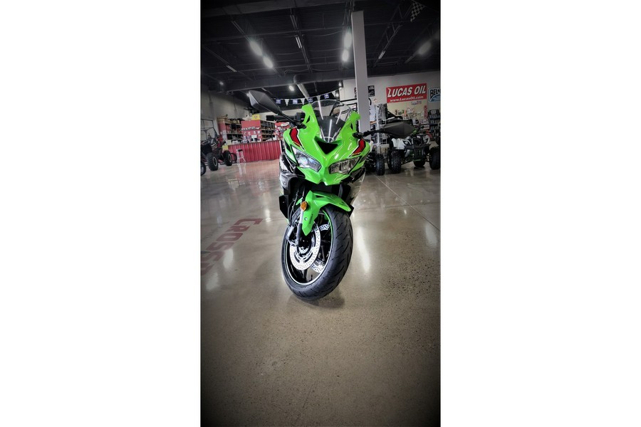 2024 Kawasaki Ninja® ZX™-4RR ABS KRT Edition