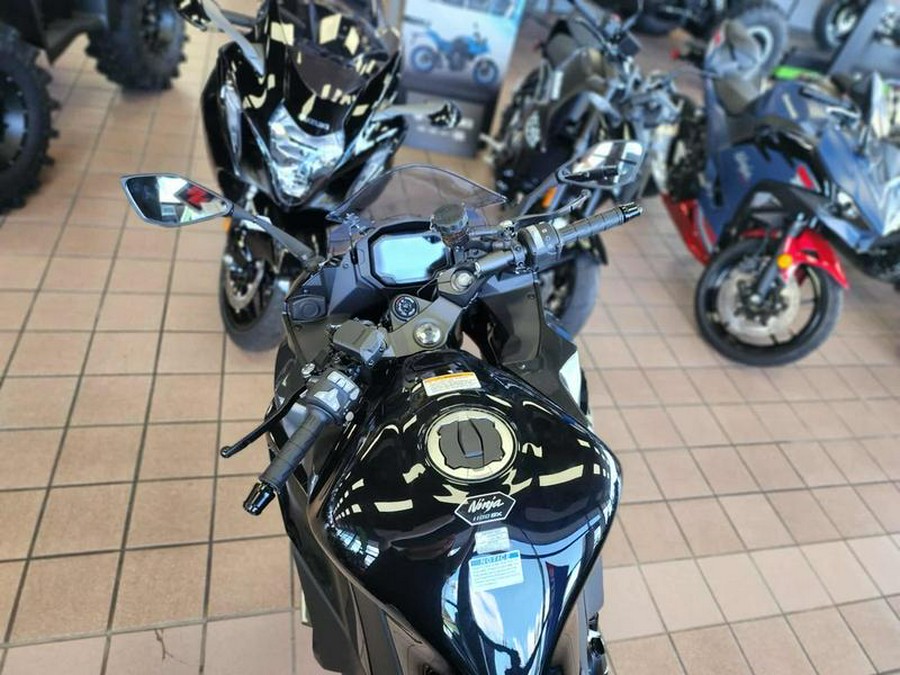 2025 Kawasaki Ninja® 1100SX ABS