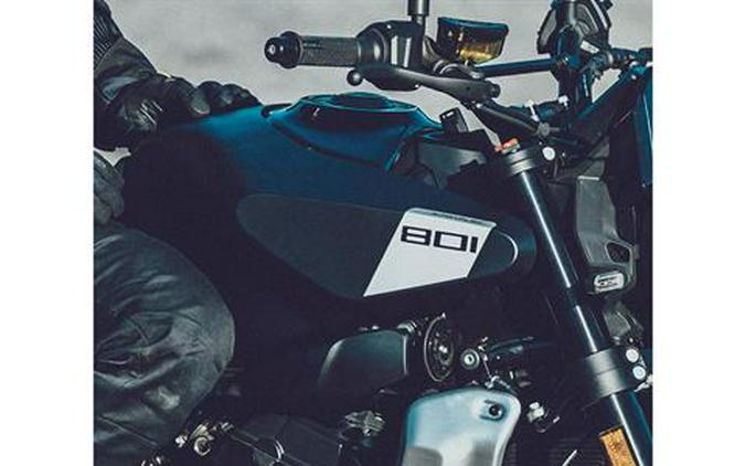 2025 Husqvarna Svartpilen 801