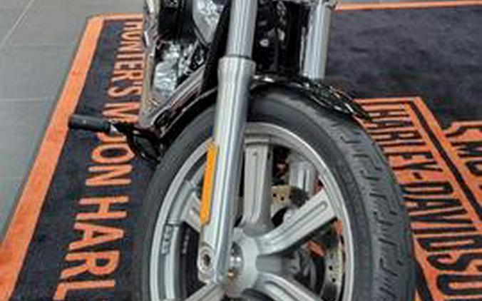 2022 Harley-Davidson® FXST - Softail® Standard