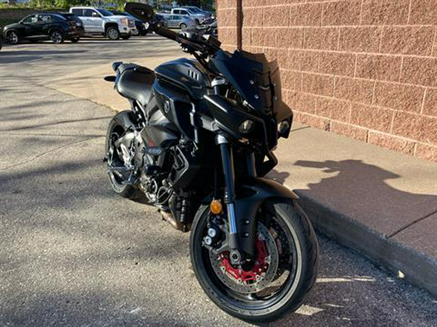 2017 Yamaha FZ-10