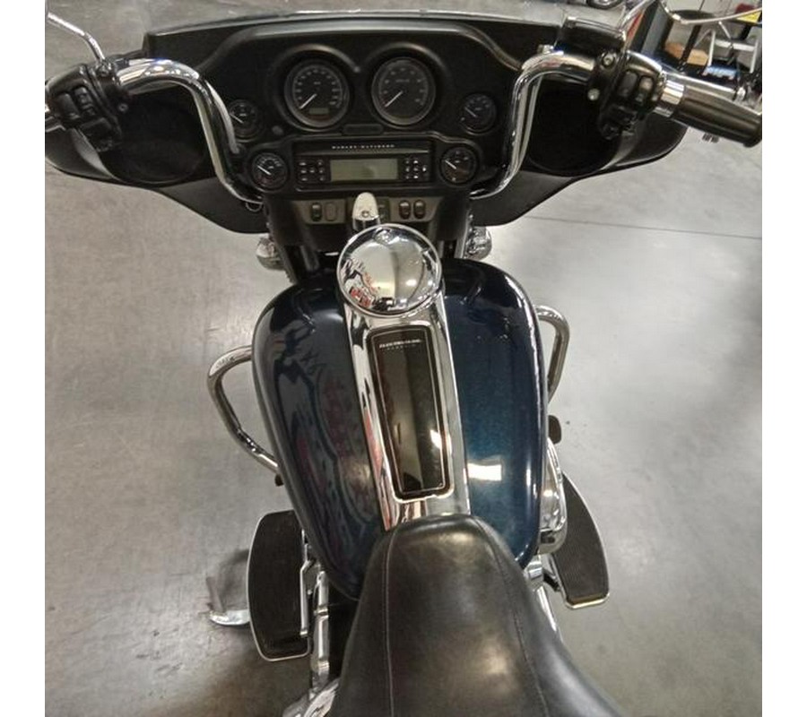 2013 Harley-Davidson® FLHTC - Electra Glide® Classic