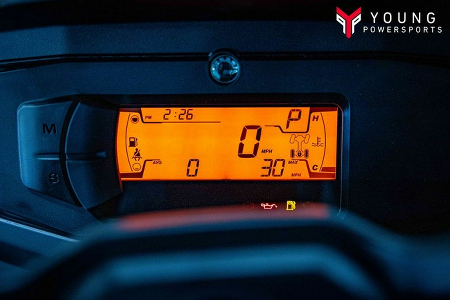 2026 Can-Am Defender 6X6 XT HD10