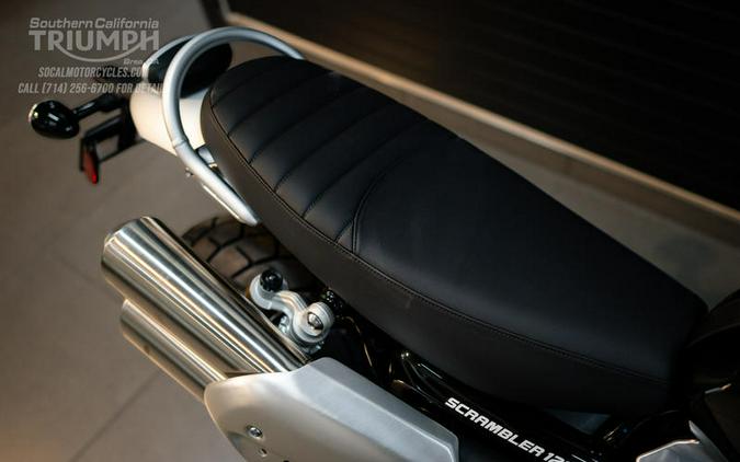 2026 Triumph Scrambler 1200 XE Sapphire black