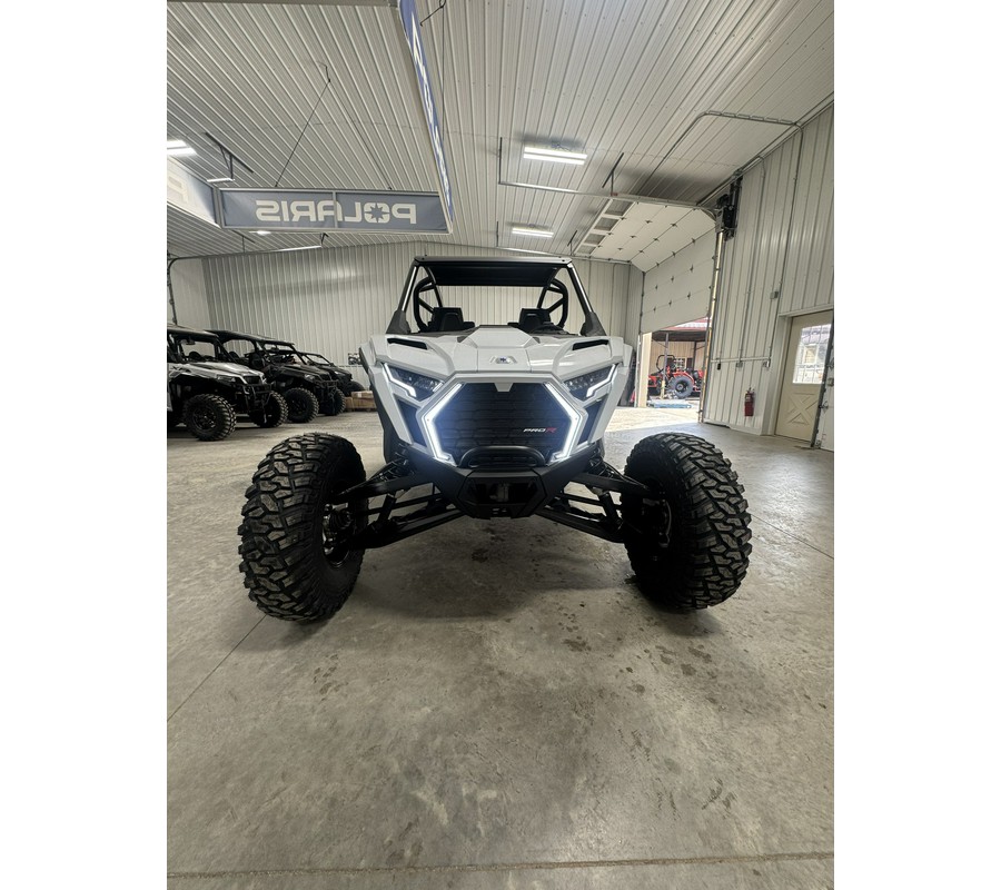 2026 Polaris RZR Pro R Ultimate