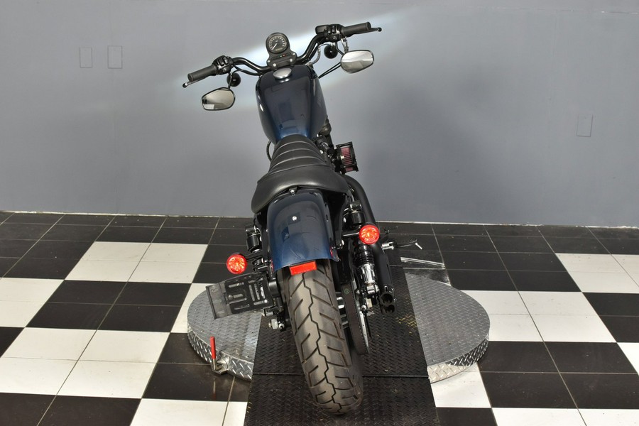 2012 Harley-Davidson Sportster Iron 883 XL883N