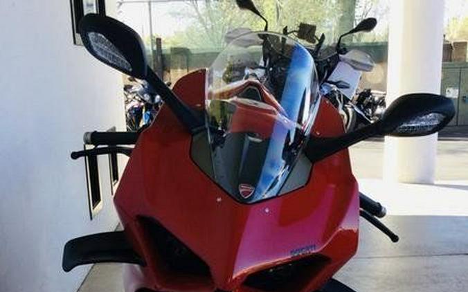 New 2024 Ducati PANIGALE V4