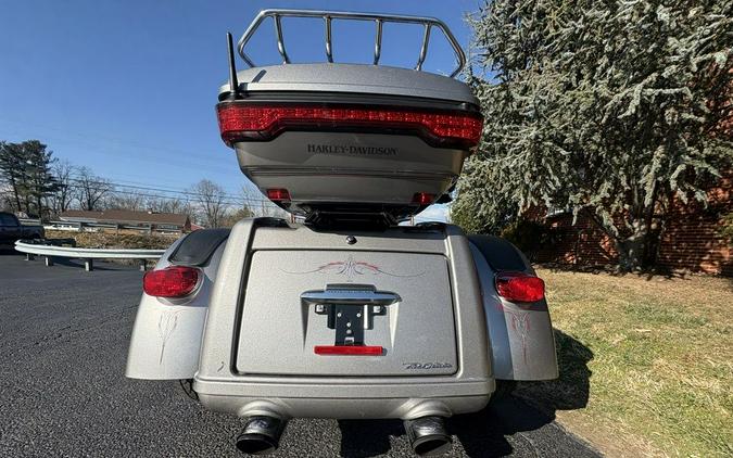 2016 Harley-Davidson® FLHTCUTG - Tri Glide® Ultra