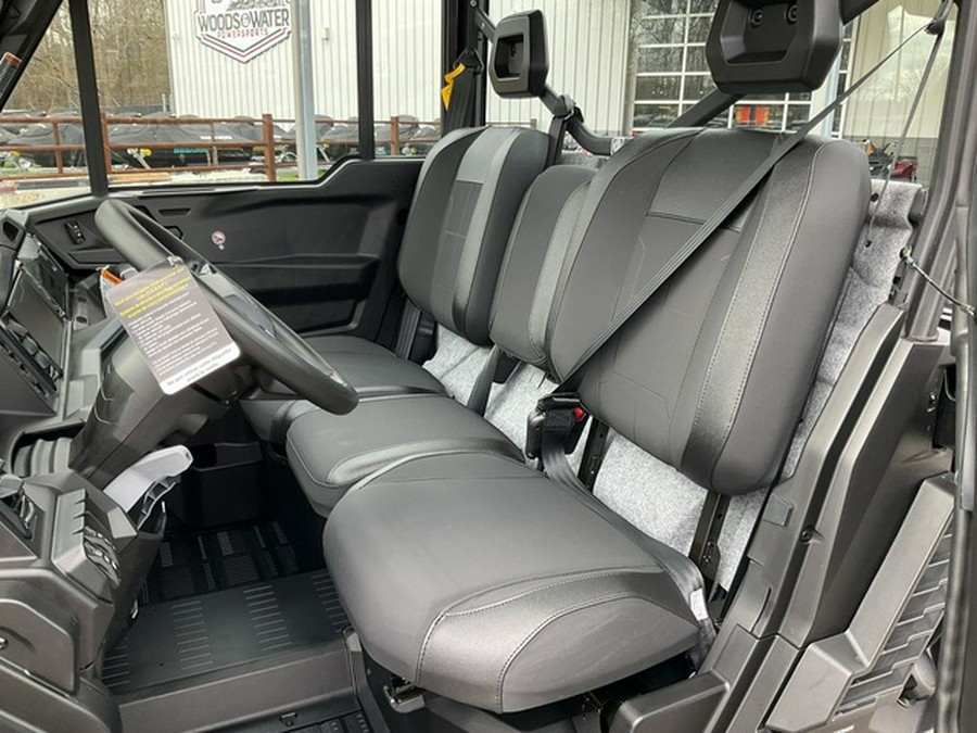 2026 Can-Am Defender XT CAB HD11