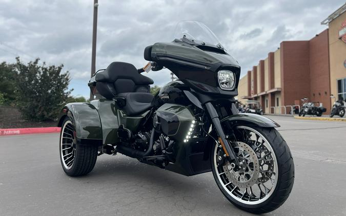 2026 Harley-Davidson® FLHLT Street Glide 3 Limited OLIV STL MTL/BLK