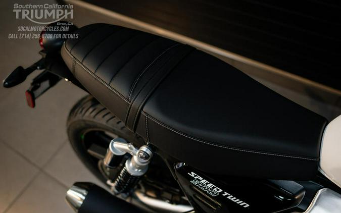 2026 Triumph Speed Twin 900 Pure White/Maui Blue/Tangerine Orange