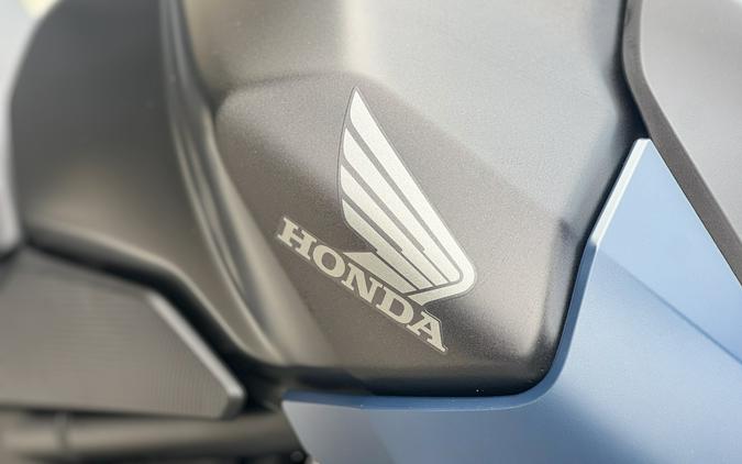 2026 Honda CB750 Hornet E-Clutch