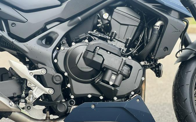 2026 Honda CB750 Hornet E-Clutch