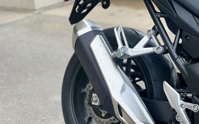 2026 Honda CB750 Hornet E-Clutch