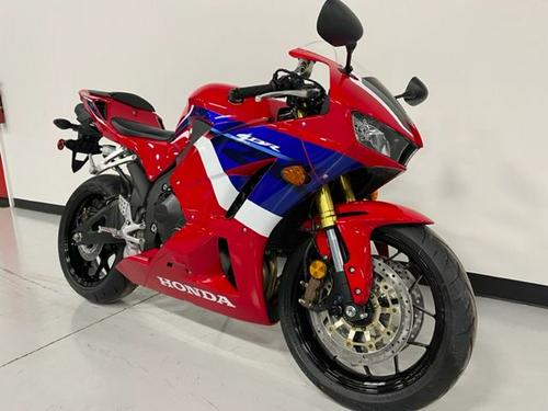 2021 Honda CBR600RR Preview...