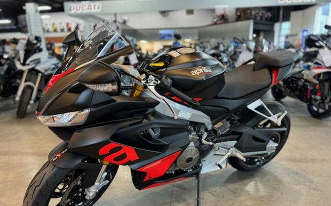 2025 Aprilia RS 660