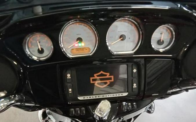 2017 Harley-Davidson® FLHXS - Street Glide® Special