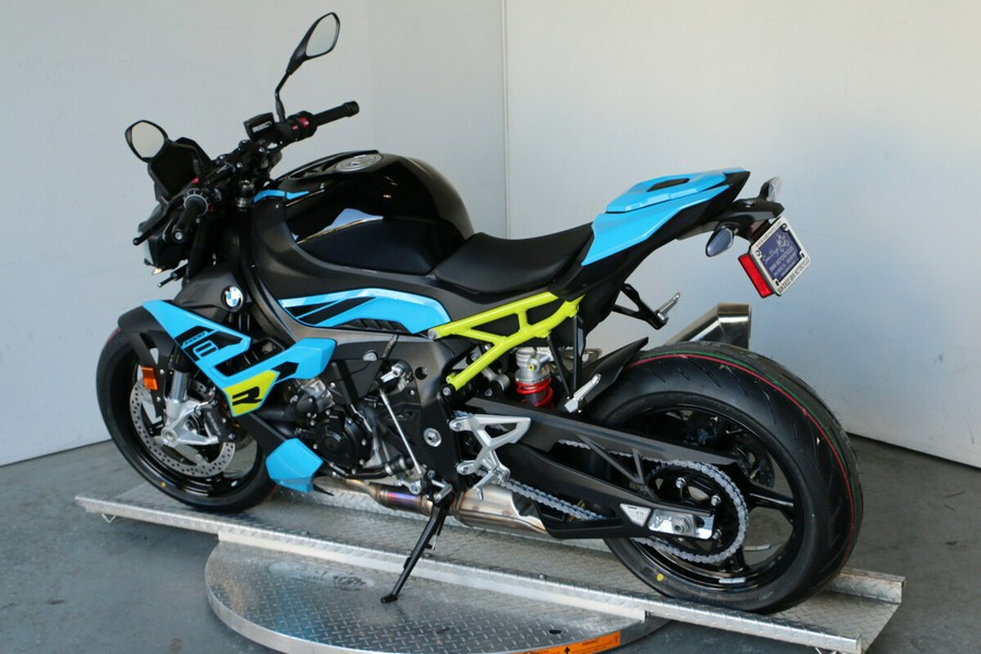 2026 BMW S 1000 R