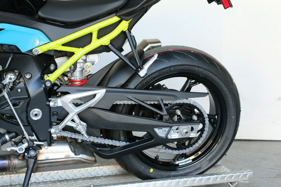 2026 BMW S 1000 R