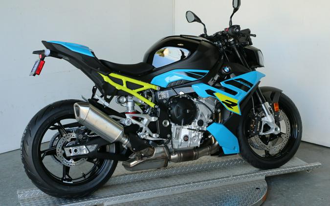 2026 BMW S 1000 R
