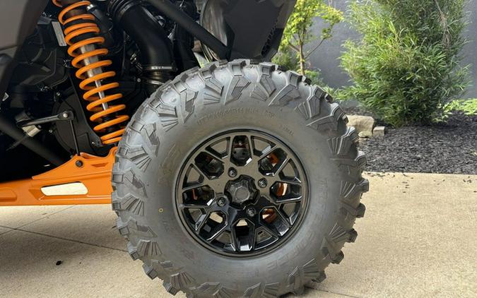 2026 Can-Am Maverick X3 DS Turbo Scandi Blue & Orange Crush