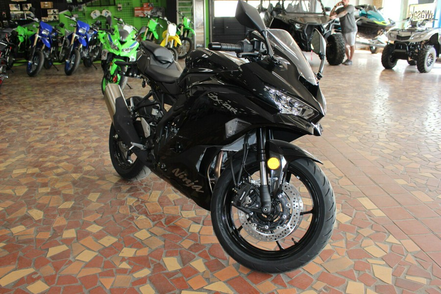 2024 Kawasaki NINJA® ZX™-4R ABS