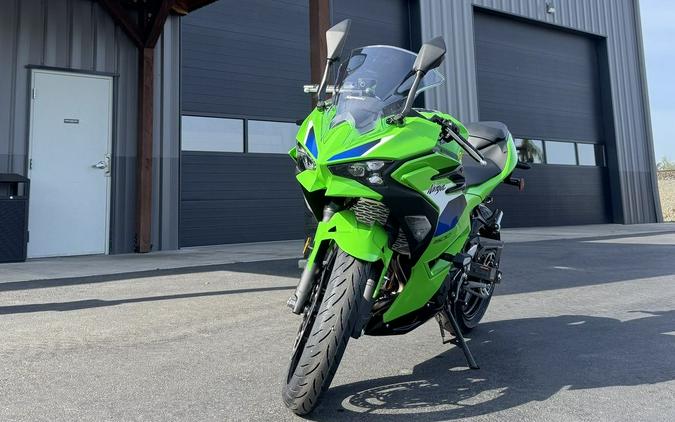 2026 Kawasaki Ninja® 500 SE ABS