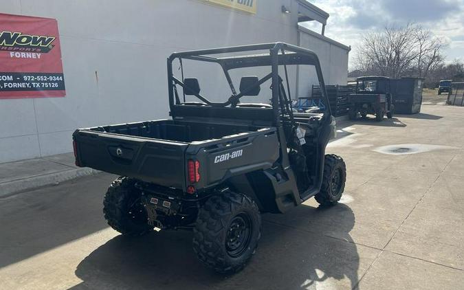 2026 Can-Am® Defender HD7
