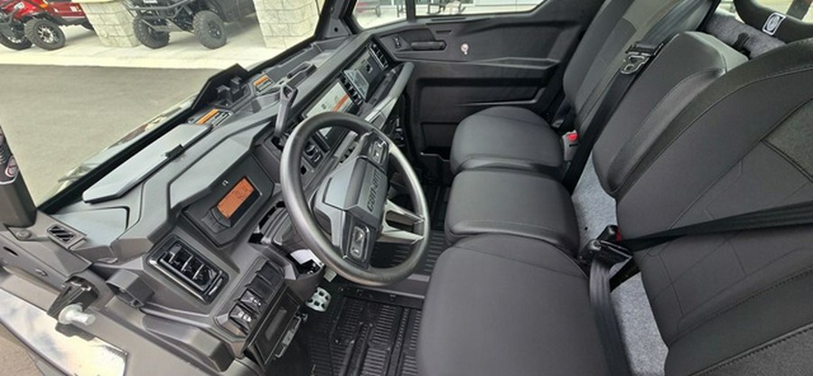 2026 Can-Am Defender XT CAB HD11 With 10.25 In.Display