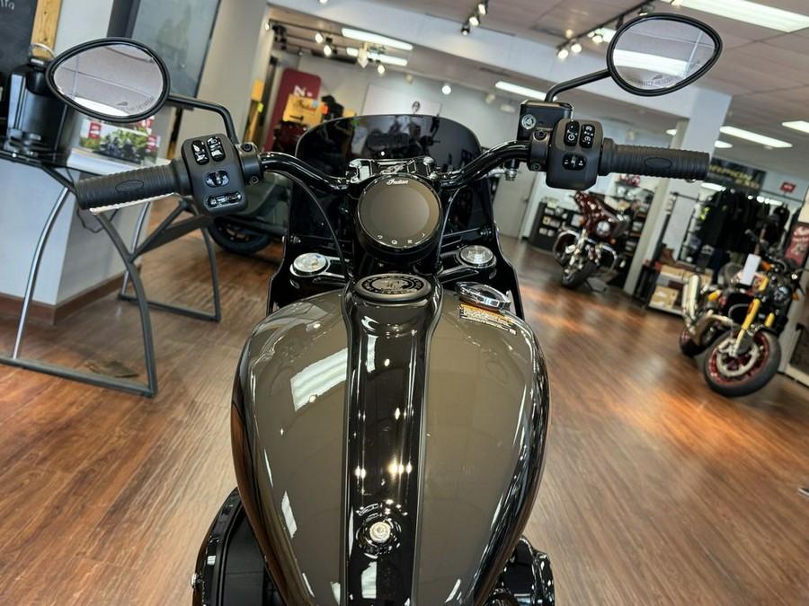 2024 Indian Motorcycle® Sport Chief Granite Gray