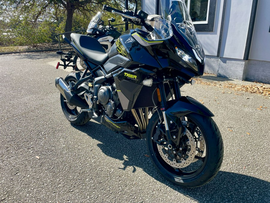 2025 Triumph Tiger Sport 800