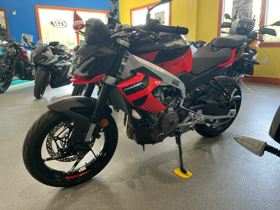 2026 Aprilia Tuono 457