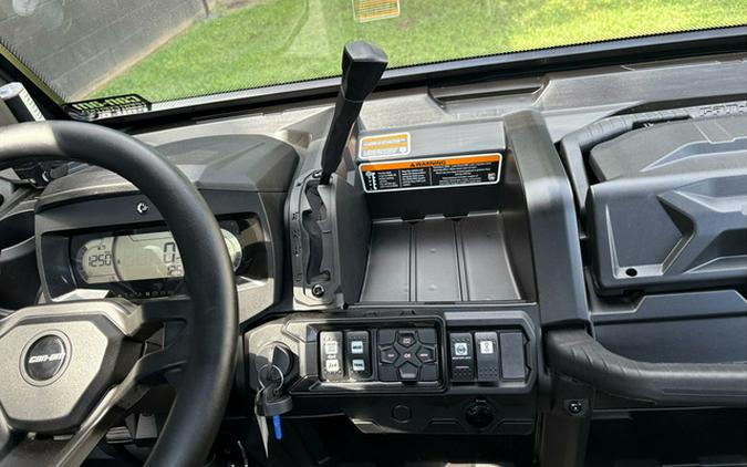 2025 Can-Am Defender X mr HD10 Wildland Camo