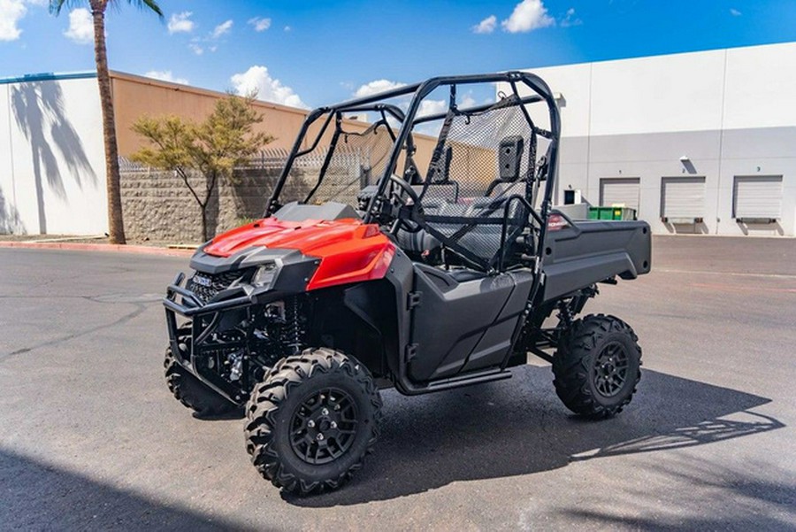2026 Honda Pioneer 700 Deluxe