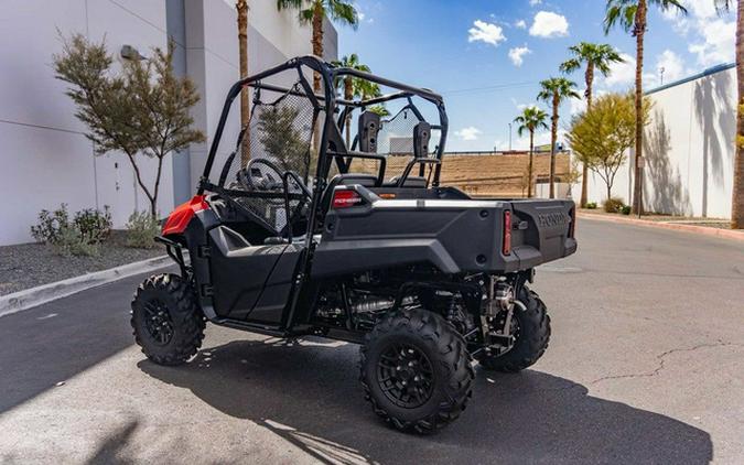 2026 Honda Pioneer 700 Deluxe